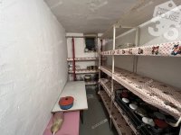 Eladó családi ház, Solton 57 M Ft, 5 szobás