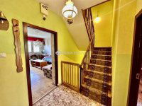 Eladó családi ház, Szegeden 199 M Ft, 7 szobás