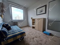 Eladó panellakás, Debrecenben 69.9 M Ft, 3 szobás