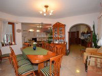 Eladó családi ház, Debrecenben 335 M Ft, 5+2 szobás