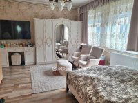 Eladó családi ház, Érden 119.9 M Ft, 5 szobás