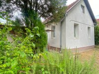 Eladó családi ház, Szatymazon 37.7 M Ft, 1 szobás