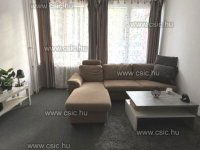 Eladó téglalakás