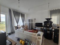 Eladó családi ház, Budajenőn 360 M Ft, 5 szobás