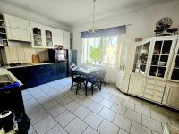 Eladó ikerház, Pécsett 88.5 M Ft, 5 szobás