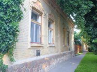 Eladó családi ház, Békésen, Jantyik Mátyás utcában 22.7 M Ft