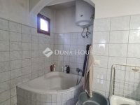 Eladó családi ház, XX. kerületben 201.9 M Ft, 7 szobás