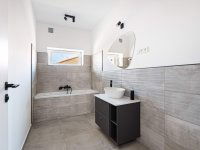 Eladó ikerház, Pécelen 132.9 M Ft, 6 szobás