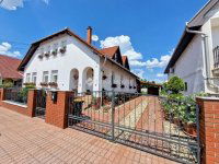 Eladó családi ház