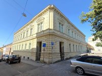 Kiadó téglalakás, albérlet, Pécsett 220 E Ft / hó, 3 szobás