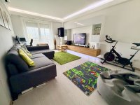 Eladó panellakás, Budapesten, III. kerületben 72.5 M Ft