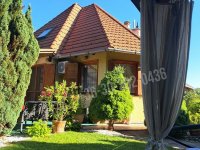 Eladó családi ház, Verőcén, Béke utcában 175 M Ft, 5 szobás