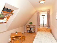 Eladó családi ház, Veszprémben 219.9 M Ft, 3+3 szobás