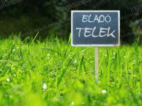 Eladó telek