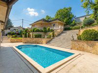 Eladó családi ház, II. kerületben 1000 M Ft