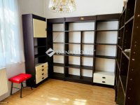 Eladó családi ház, Szombathelyen 69 M Ft, 7 szobás