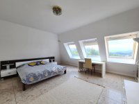 Eladó családi ház, XII. kerületben 549.9 M Ft, 9 szobás