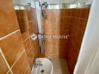 Eladó téglalakás, VI. kerületben 200 M Ft, 8 szobás