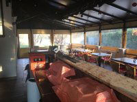 Eladó üzlethelyiség, Leányfaluban 365 M Ft