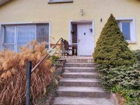 Eladó családi ház