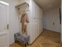 Eladó téglalakás, XIV. kerületben 180 M Ft, 4 szobás