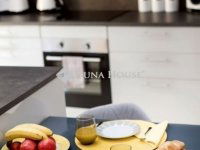 Eladó téglalakás, V. kerületben 117.36 M Ft, 1 szobás