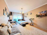 Eladó téglalakás, Nyíregyházán 50.99 M Ft, 4 szobás