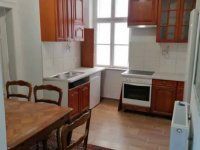 Kiadó téglalakás, albérlet