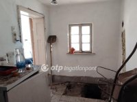 Eladó családi ház, Jászberényben 18.5 M Ft, 2 szobás