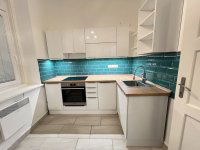 Kiadó téglalakás, albérlet, V. kerületben, Balaton utcában