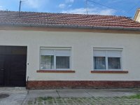 Eladó családi ház, Gyulán 35.9 M Ft, 2 szobás