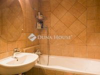 Eladó panellakás, X. kerületben 84 M Ft, 3 szobás