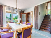 Eladó ikerház, II. kerületben 199 M Ft, 6 szobás