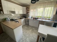 Eladó családi ház, Komáromban 85.9 M Ft, 4 szobás