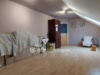 Eladó családi ház, Baracskán 98 M Ft, 6 szobás