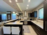 Eladó családi ház, Kecskeméten 150 M Ft, 4 szobás