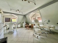 Eladó üzlethelyiség