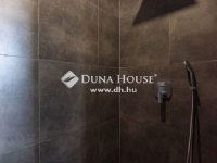 Eladó családi ház, Balatonalmádiban 499 M Ft, 6 szobás