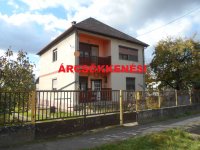 Eladó családi ház, Tiszabezdéden 17.99 M Ft, 5 szobás