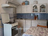 Eladó családi ház, Tépén 24.5 M Ft, 1 szobás