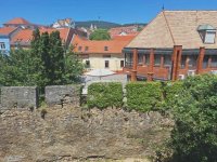 Eladó téglalakás, Pécsett 99 M Ft, 5 szobás