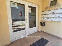 Eladó téglalakás, Pápán 33.49 M Ft, 1+1 szobás