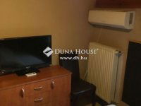 Eladó hotel, IV. kerületben 500 M Ft, 26 szobás