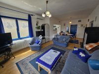 Eladó családi ház, Veszprémben 84.9 M Ft, 6 szobás