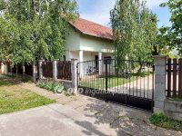 Eladó családi ház, Baracskán 98 M Ft, 6 szobás