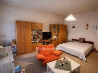 Eladó családi ház, Egerben 44 M Ft, 2 szobás