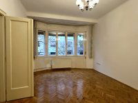 Kiadó téglalakás, albérlet