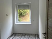 Eladó téglalakás, Komlón 34.5 M Ft, 2 szobás