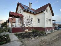 Eladó családi ház, Lakitelken 65 M Ft, 6 szobás