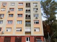 Eladó panellakás, Szegeden 47.75 M Ft, 2 szobás